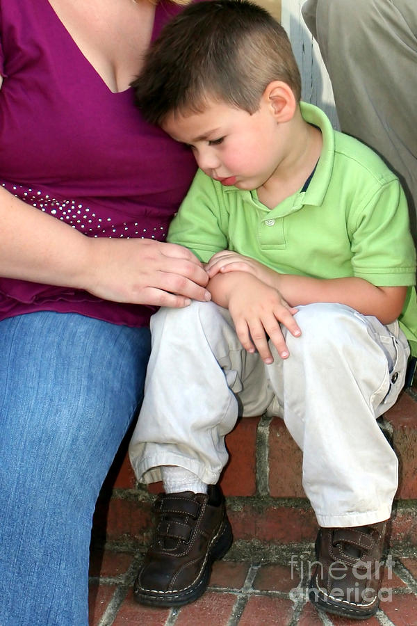 People Photograph - Mommys Touch by Susan Stevenson