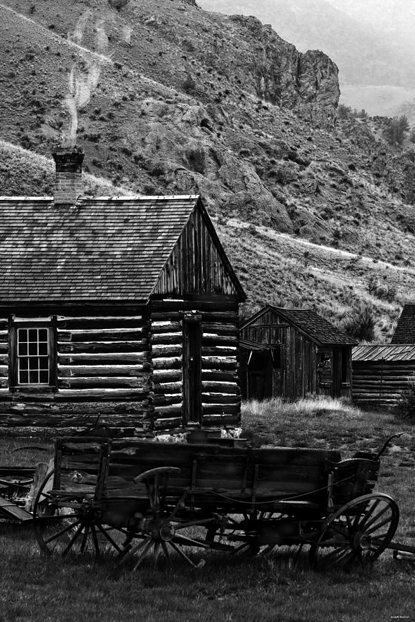 Montana Log Cabin Photograph by Joseph Noonan