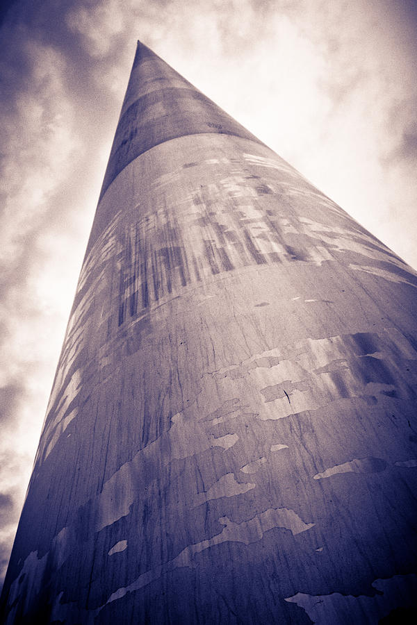 Monument of Light in Dublin Photograph by Semmick Photo