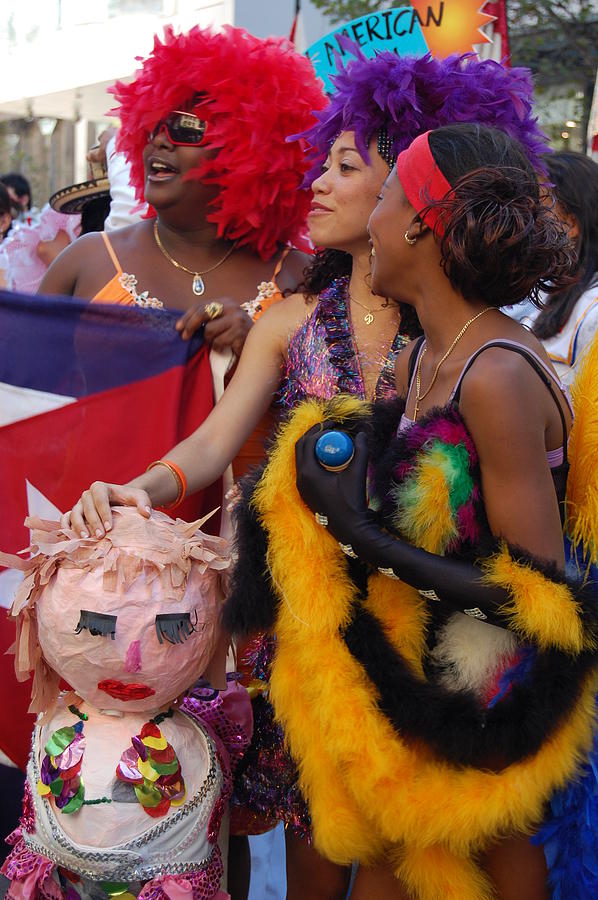 Moomba Ladies Photograph by Laura Dwyer - Fine Art America