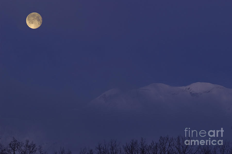 Space Photograph - Moon At Dawn by Yuichi Takasaka