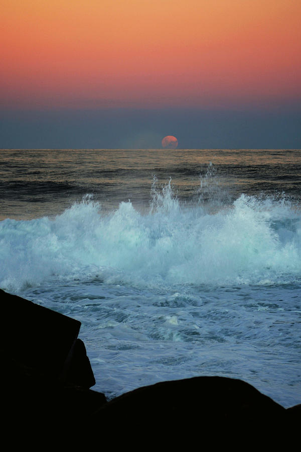 Moon-Rise Over The Pacific Photograph by Jan Lawnikanis