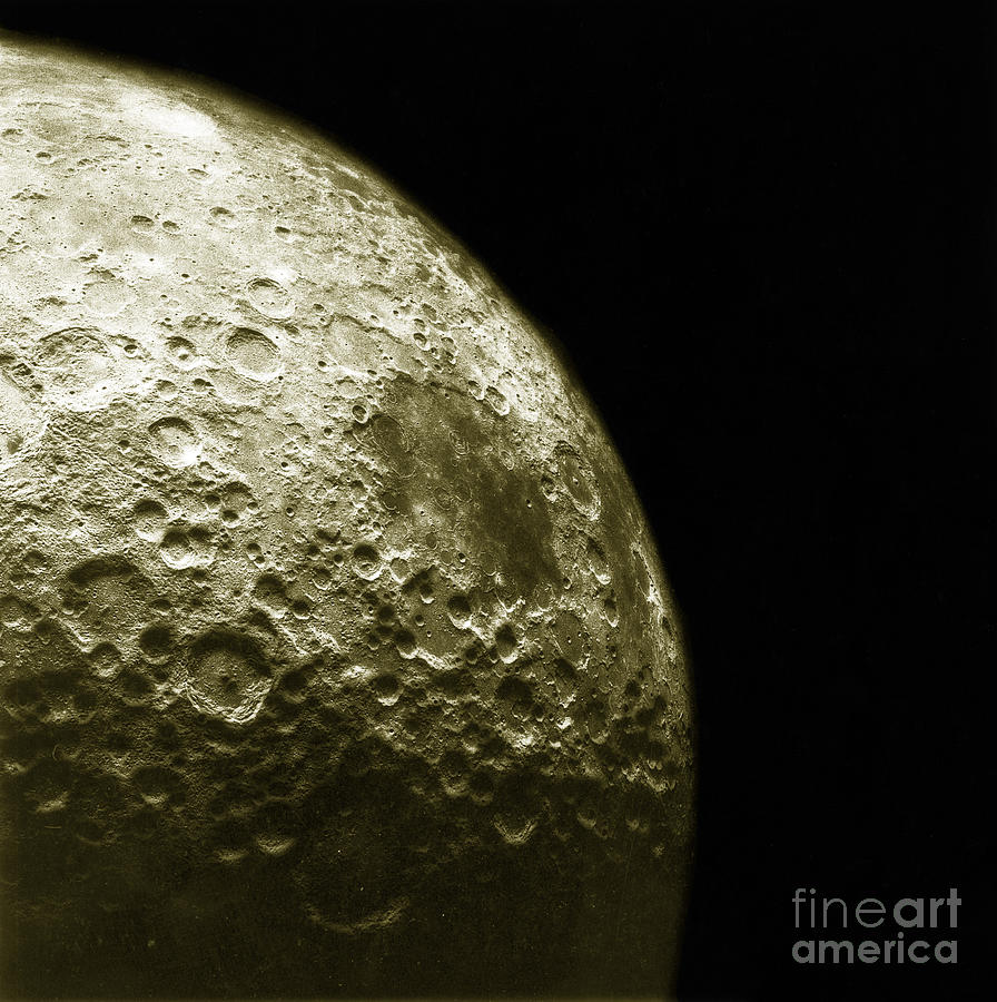 Moons Southern Hemisphere Photograph by Science Source