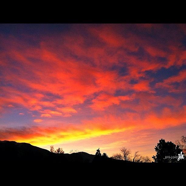 Beautiful Photograph - Morning Sunrise
#instautah #instagood by Jeff Hughes