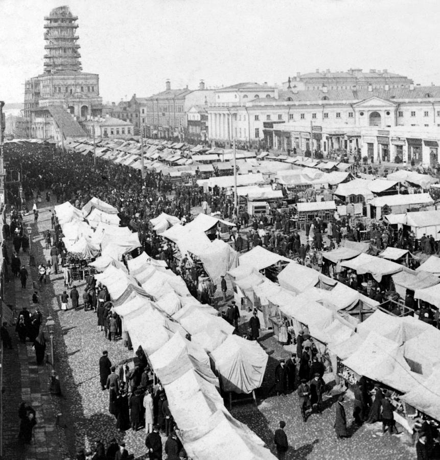 Moscow Russia - The Great Sunday Market - c 1898 Photograph by International  Images