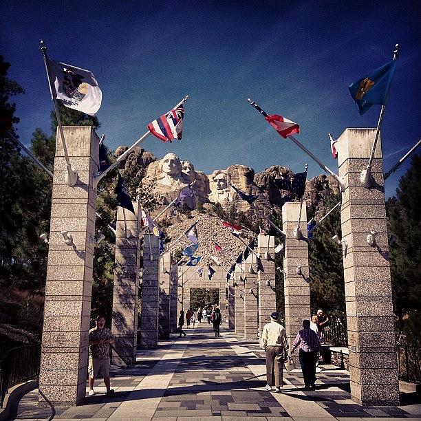 Rushmore Photograph - Mount Rushmore Memorial by Alex Munsell