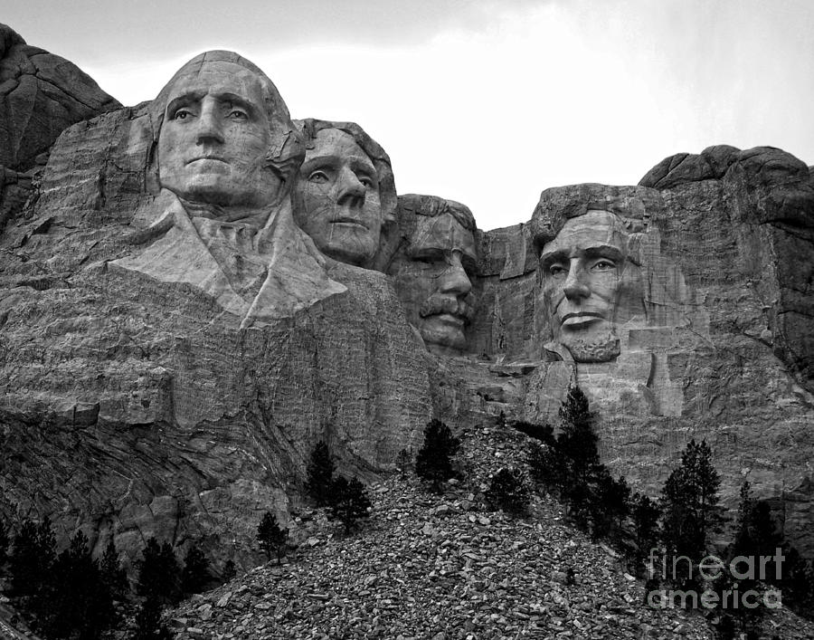 Mt Rushmore Photograph by Diane E Berry