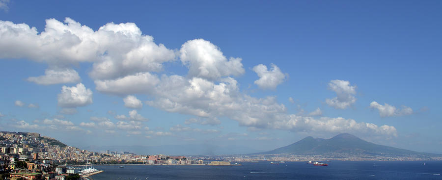 Mt Vesuvisus and the Bay of Naples. Photograph by Terence Davis