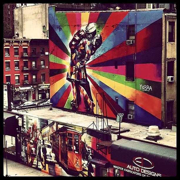 Rainbow Photograph - Mural Off High Line Park, New York, Ny by Arnab Mukherjee
