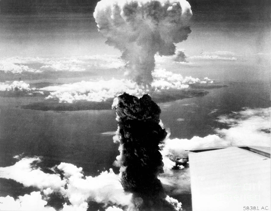 Mushroom Cloud Over Nagasaki Photograph by Science Source