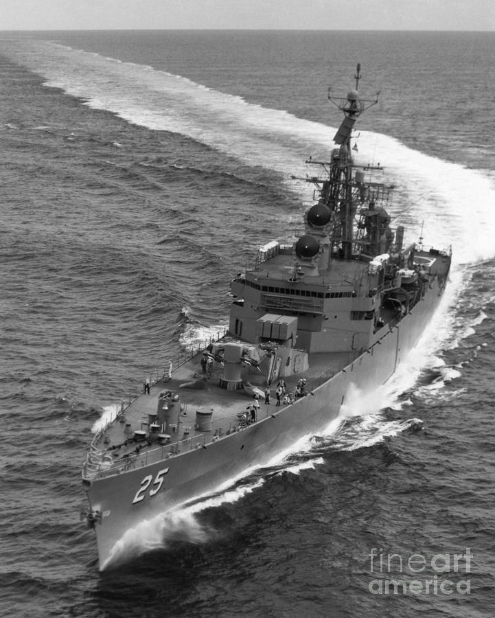Navy: Uss Bainbridge, 1968 Photograph by Granger