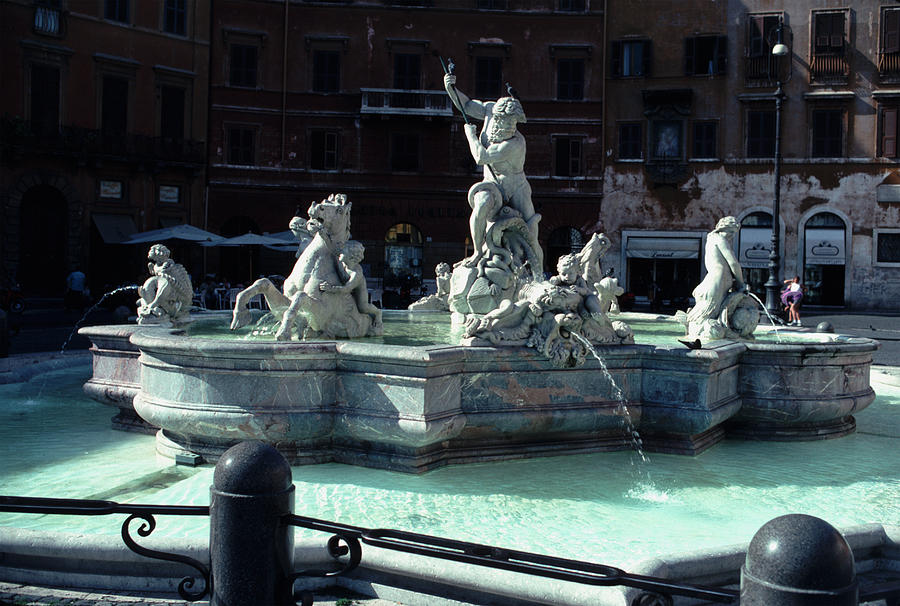 Neptunes Fountain Piazza Navona Rome Photograph by Tom Wurl