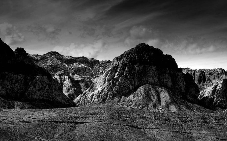 Desert Photograph - Nevada Desert by Mauricio Jimenez