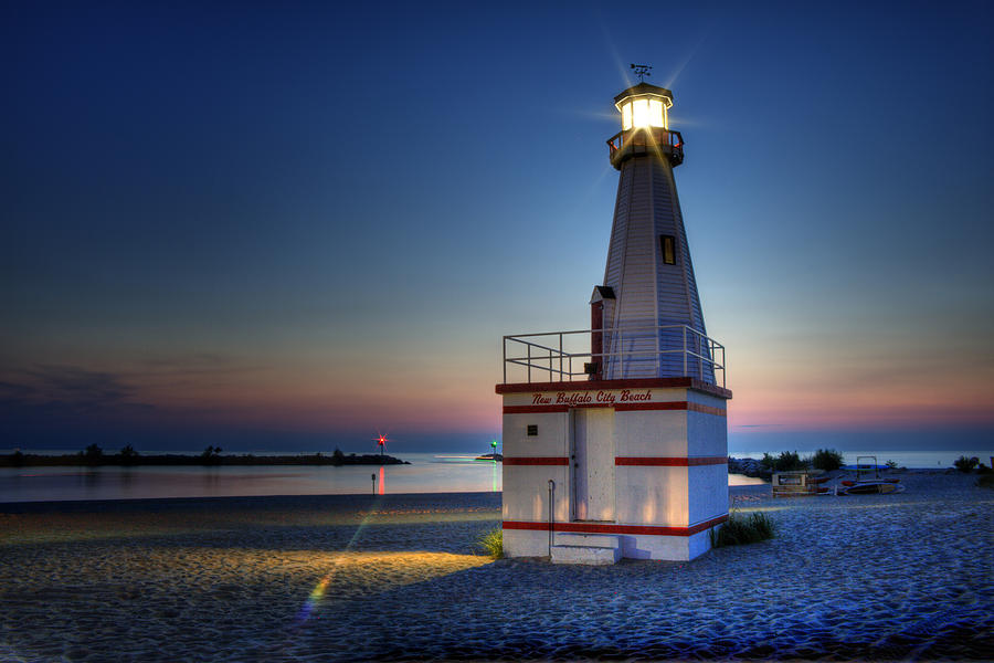 New Buffalo Lighthouse Photograph by Scott Wood