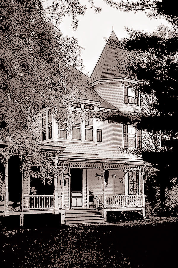 New England Bed and Breakfast Photograph by Ginny Schmidt