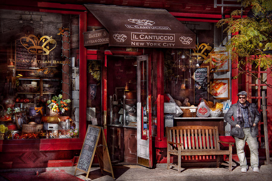 New York - Store - Greenwich Village - Il Cantuccio  Photograph by Mike Savad