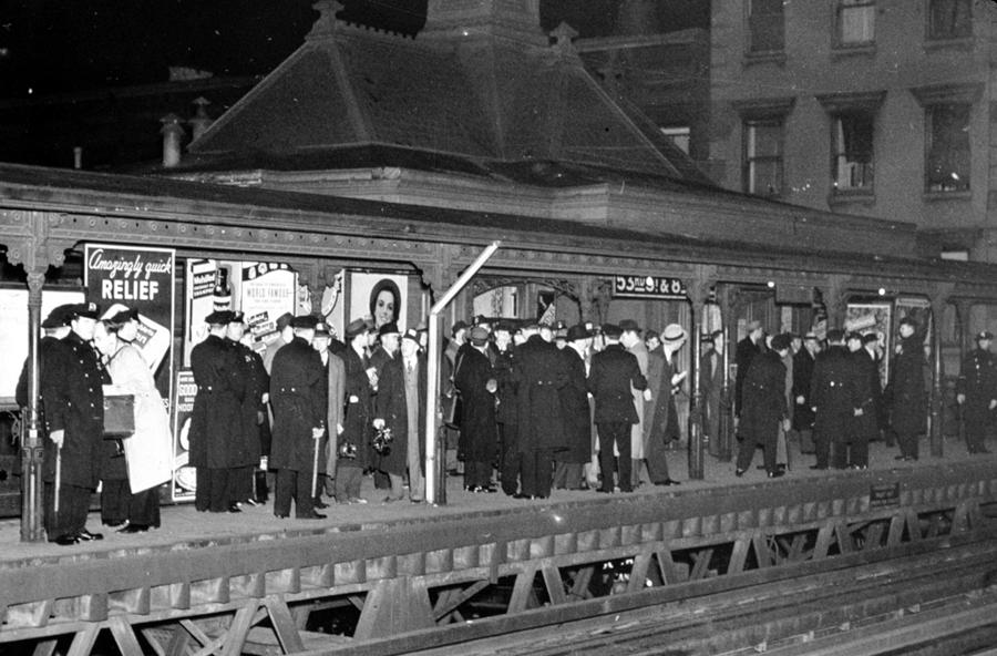 New York City Subway - The 6th Avenue Photograph by Everett New York City Subway - The 6th Avenue Photograph by Everett