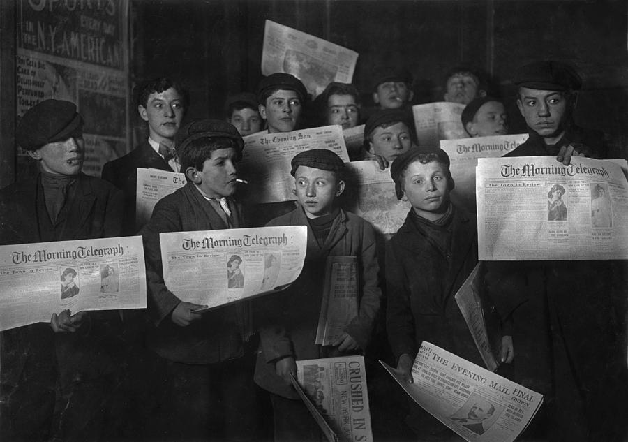 Newsboys, From Caption 2 A.m., Papers Photograph by Everett