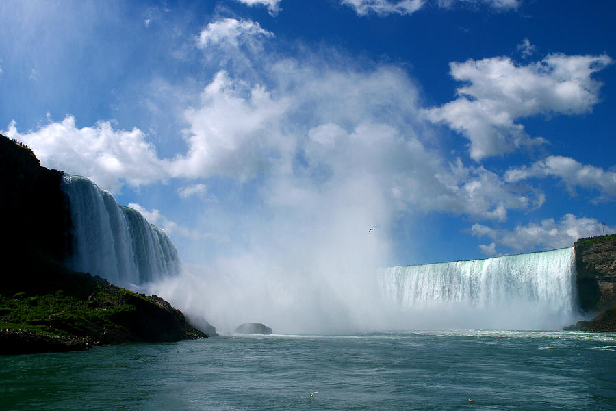 Niagara Waterfalls New York Photograph by Paul Ge