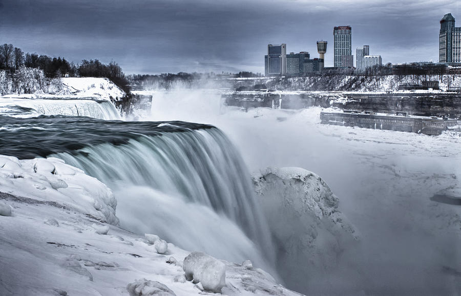 Niagara Winter Photograph by Wade Aiken