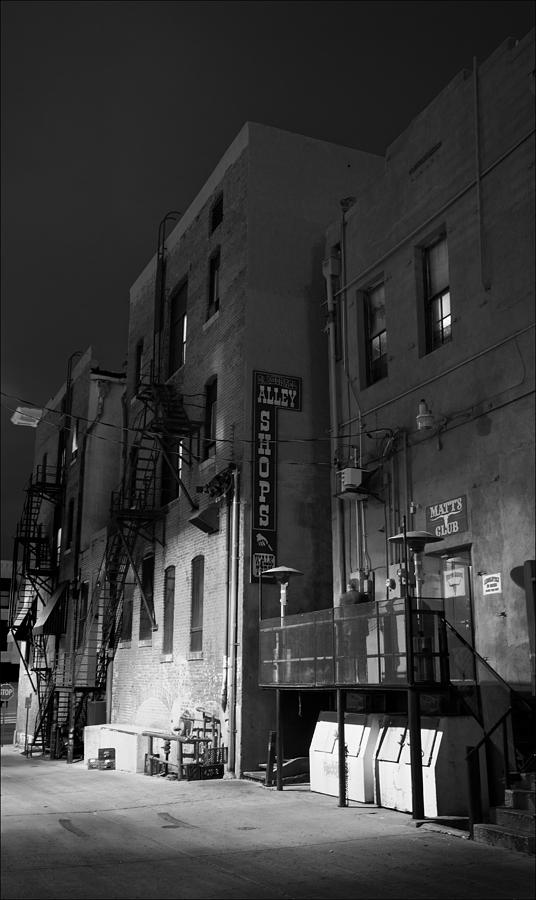 Night In The Alley Photograph by James Bethanis