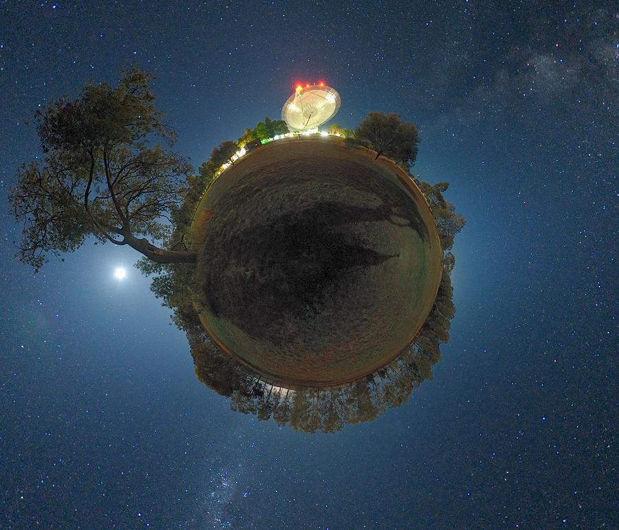 Tree Photograph - Night Sky Over Parkes Observatory by Alex Cherney, Terrastro.com
