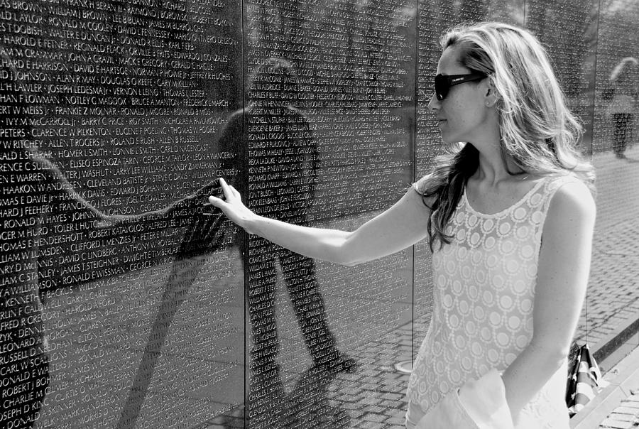 Viet Nam Memorial Photograph - Not Forgetting by Eric Tressler