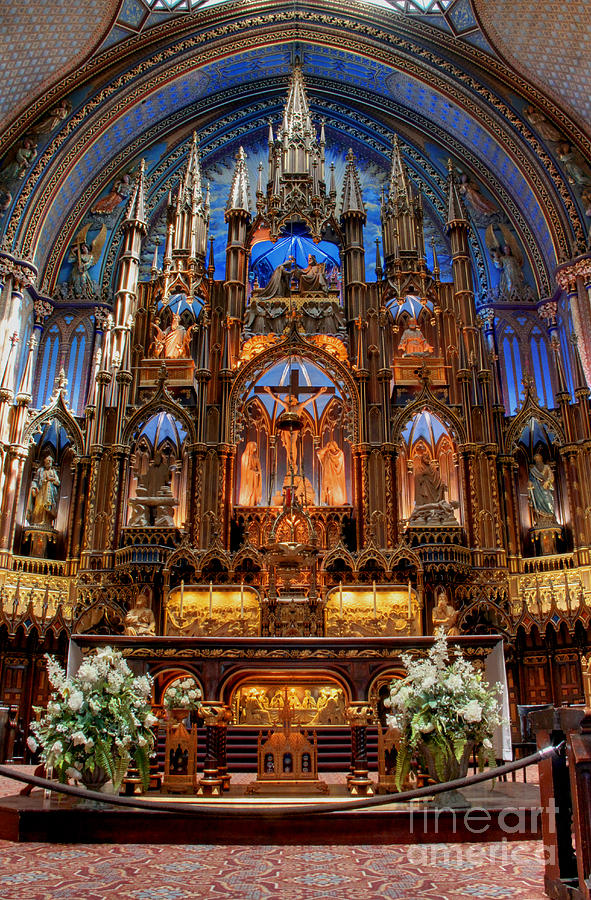 Notre Dame Basilica Montreal Quebec Photograph by Lee Dos Santos
