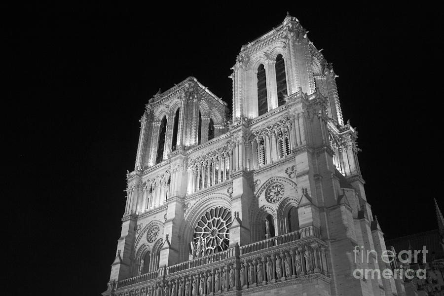 Notre Dame de Paris by night III Photograph by Fabrizio Ruggeri