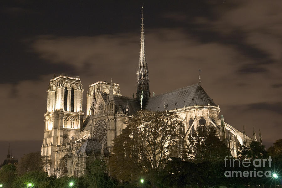 Notre Dame de Paris by night VI Photograph by Fabrizio Ruggeri