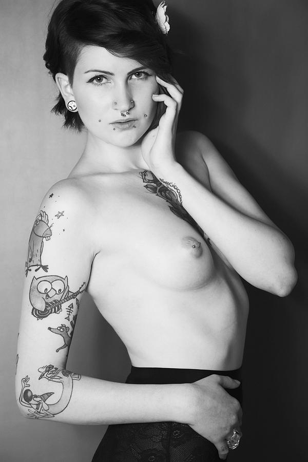 Nude Photograph - Nude BW 1 2012 by Falko Follert