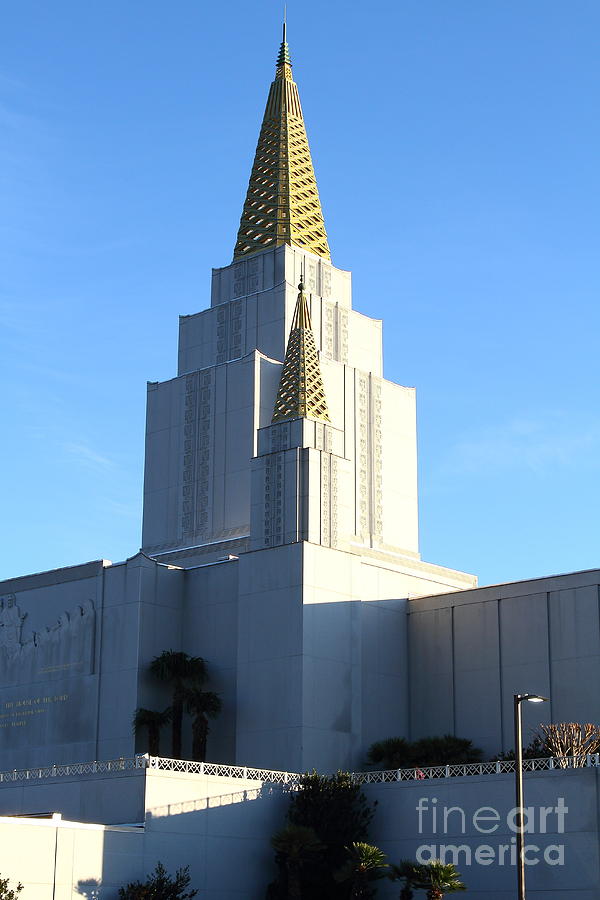 Oakland Photograph - Oakland California Temple . The Church of Jesus Christ of Latter-Day Saints . 7D11377 by Wingsdomain Art and Photography