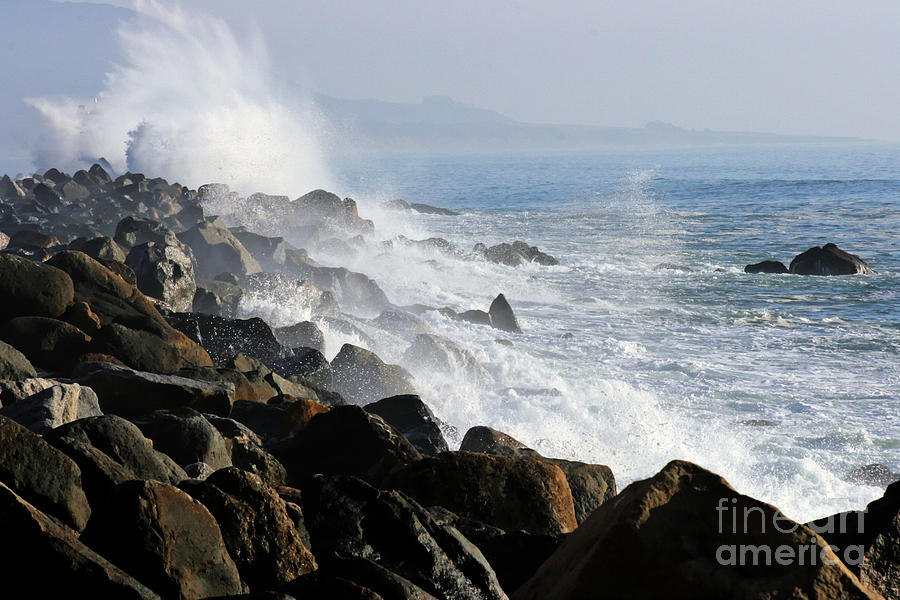 Morro Rock Ocean Spray Photograph by Tap On Photo