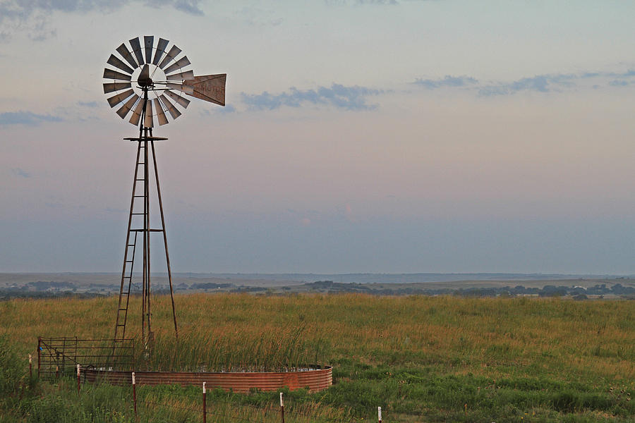 Oklahoma Windmill Photograph by Tony Grider