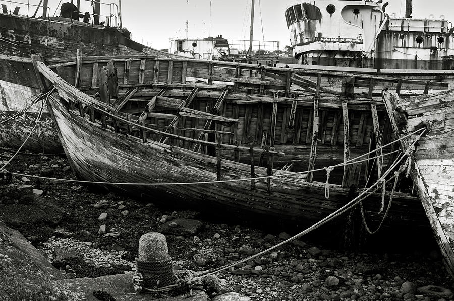 Black And White Photograph - Old abandoned ship by RicardMN Photography