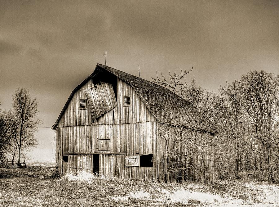 Old Barn Photograph by HW Kateley