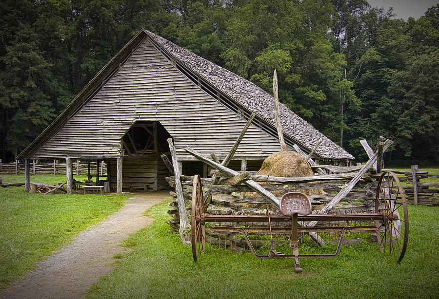 Old Barn on a Farm in the Smoky Mountains Photograph by Randall Nyhof