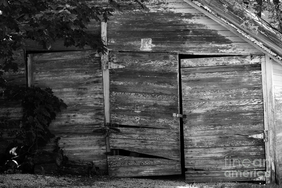 Old barn style garage Photograph by Alan Look - Fine Art America