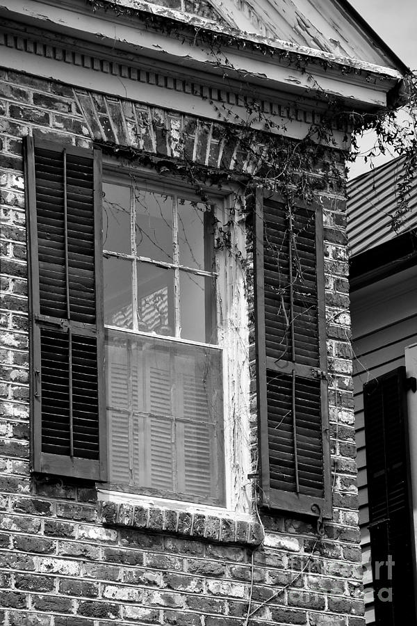 Old Charleston Window Photograph by Susan Cliett