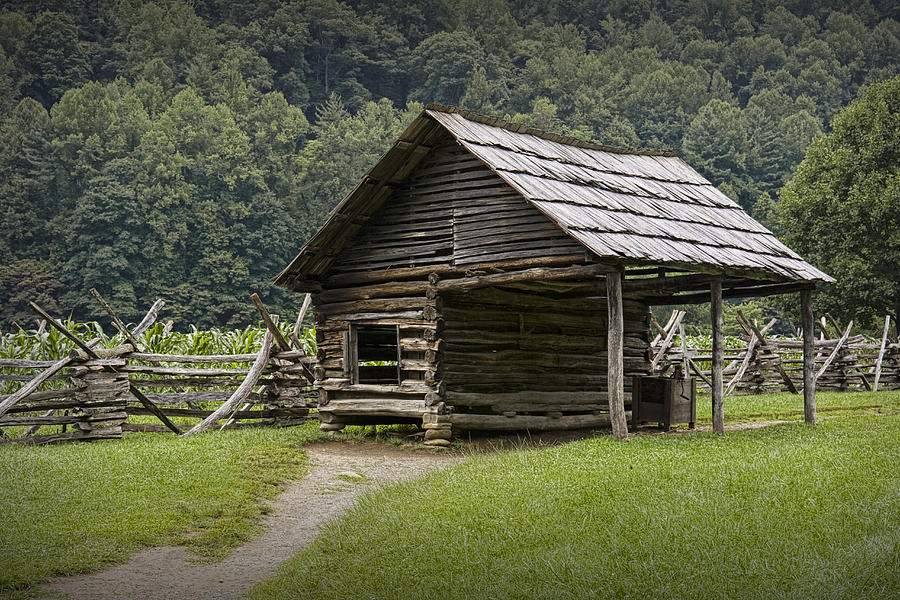Old Farm Building in the Smoky Mountains Photograph by Randall Nyhof