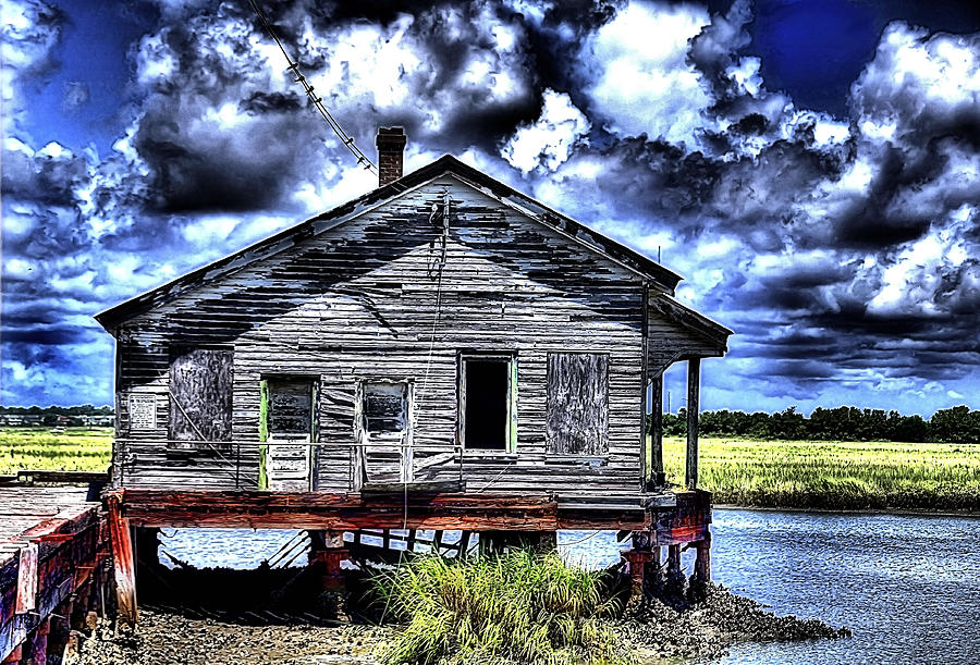 Old Fishing Shack Photograph by Dave Sandt