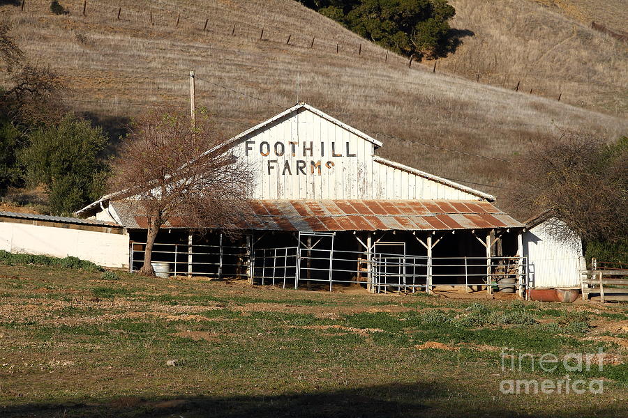 Old Foothill Farms in Small Town of Sunol California . 7D10796 ...