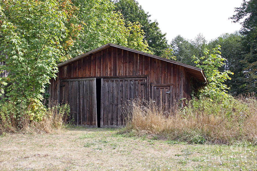 Old Garage Photograph by Douglas Cloud - Fine Art America