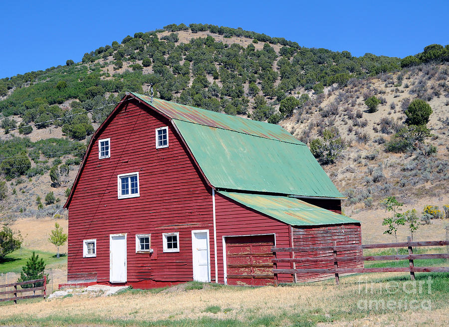 Old Red Roadside Barn - Utah Photograph by Gary Whitton