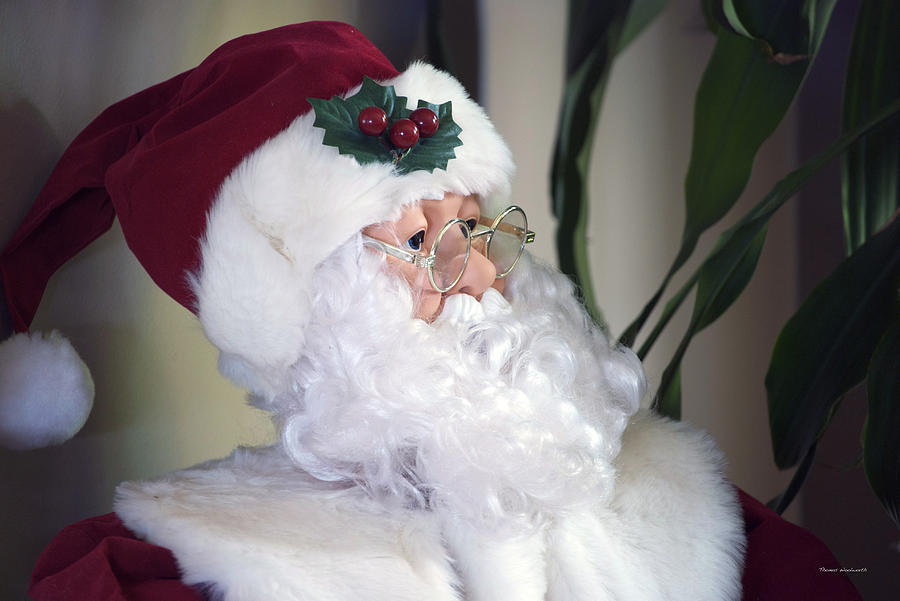Holiday Photograph - Old Santa Claus by Thomas Woolworth