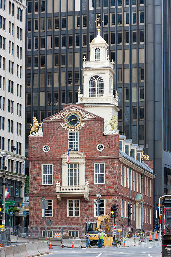 Old State House II Photograph by Clarence Holmes