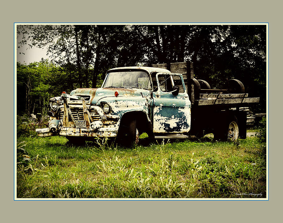 Old Truck Photograph by Linda Olsen