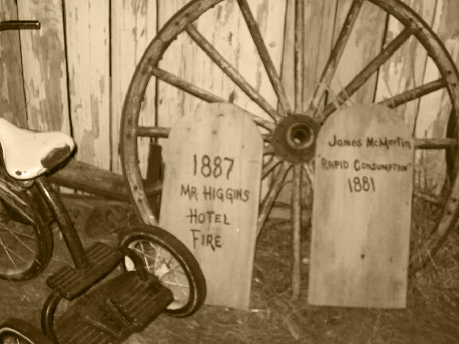 Old Wagon Wheel Photograph by Kym Backland
