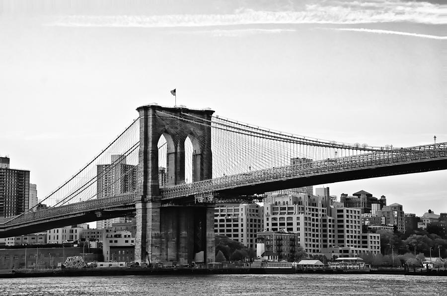 New York City Photograph - On the Brooklyn Side by Bill Cannon