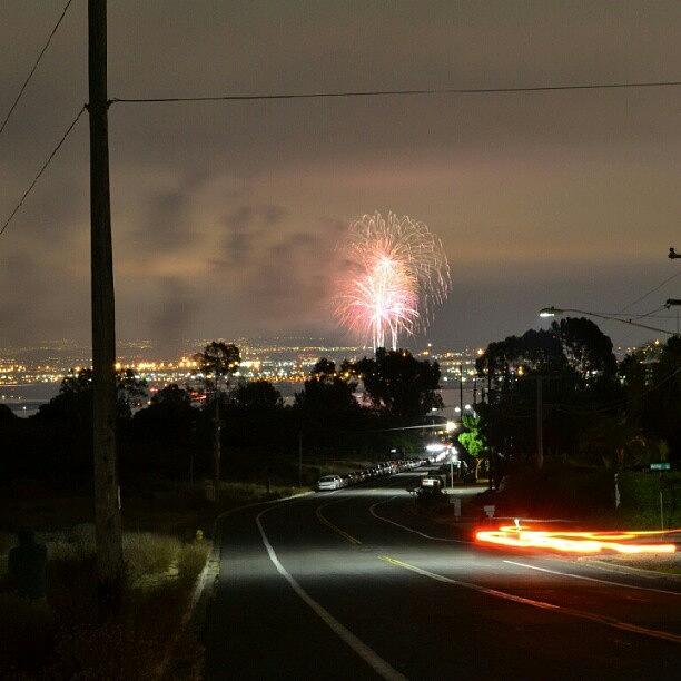 Holiday Photograph - Ooooo Aaaahhhh #fireworks #fourth #of by DaNeil Olsen